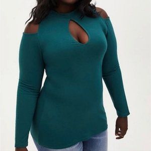 Torrid Keyhole Mock Neck Cold Shoulder Foxy Top 5X 26 28